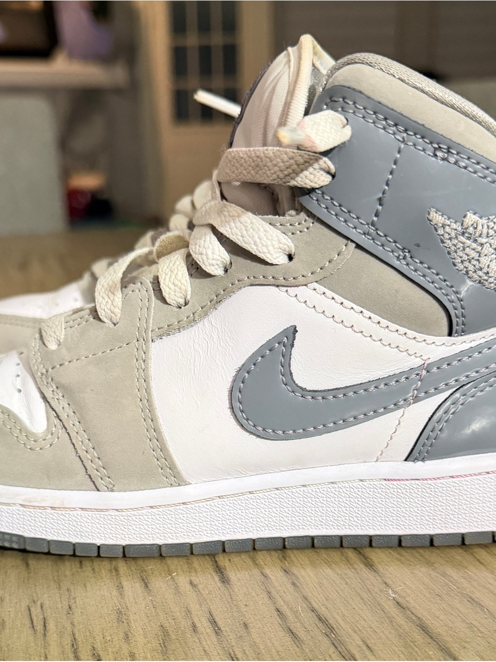 Jordan Kids High-Top Sneakers in Grey, White, Cream